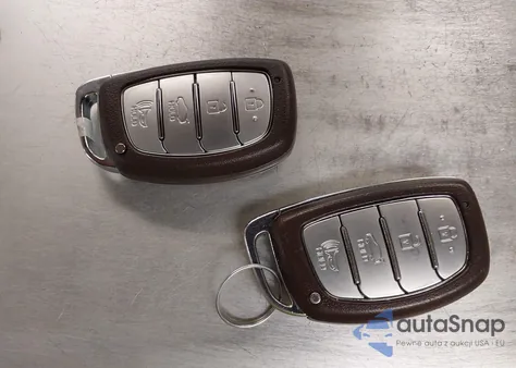 2020 Hyundai Elantra Value Edition z USA, uszkodzony, nr VIN 5NPD84LF4LH632847